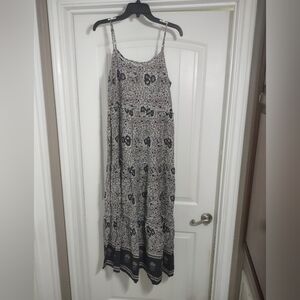 Floral Navy and White Maxi Dress With Pink/ Purple Floral Print.  Natural Life